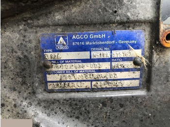 Поворотний кулак FENDT