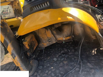Крило JCB
