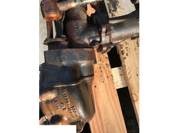 Передня вісь JOHN DEERE