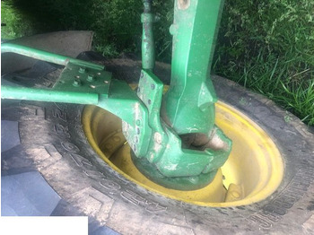 Піввісь JOHN DEERE