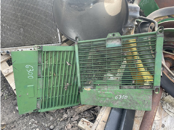Решітка радіатора JOHN DEERE
