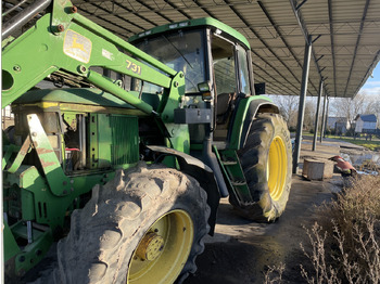 Фронтальний навантажувач для трактора JOHN DEERE