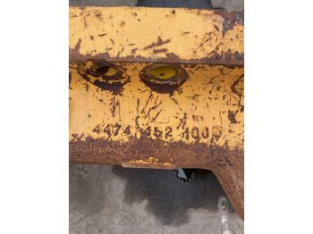 Вісь та запчастини LIEBHERR