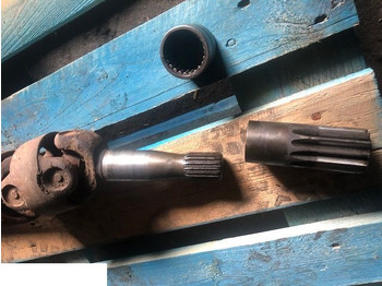 Піввісь MANITOU
