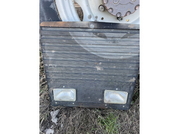 Решітка радіатора MASSEY FERGUSON