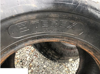 Шина в категорії Вантажно-розвантажувальна техніка Opona Merlo - 405/70 r20: фото 2