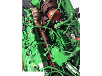 Радіатор JOHN DEERE