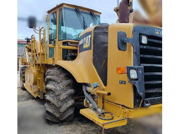 Cтабілізатор грунту CATERPILLAR