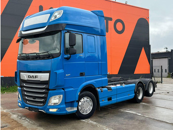 Вантажівка шасі DAF XF 530