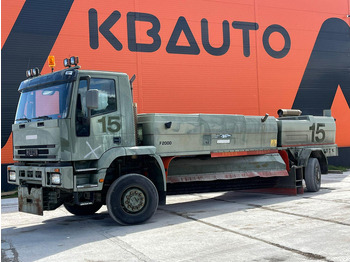 Підмітально-прибиральна машина IVECO