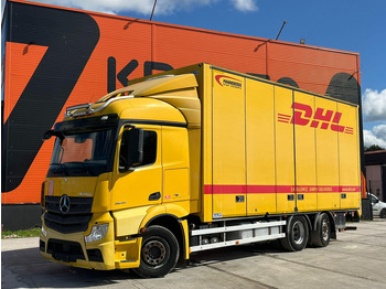 Вантажівка з закритим кузовом MERCEDES-BENZ Actros 2545