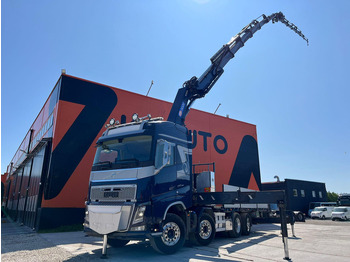 Бортова вантажівка/ Платформа VOLVO FH16 650