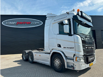 Тягач SCANIA R 730