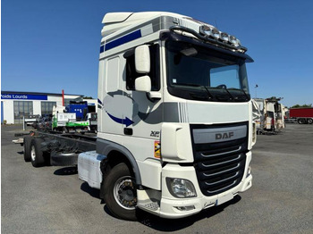 Вантажівка шасі DAF XF