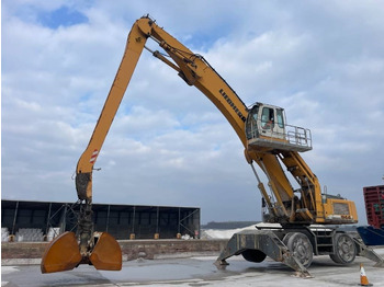 Перевантажувач LIEBHERR