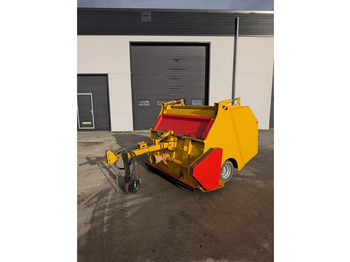 Підмітально-прибиральна машина