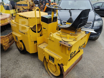 : фото в шапці сторінки