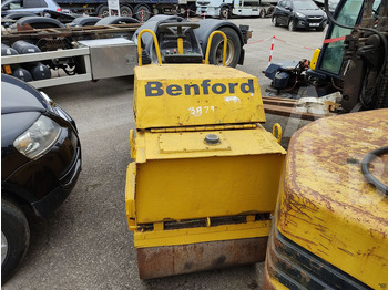 Каток Benford: фото 4