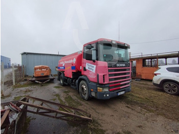 Вантажівка цистерна SCANIA