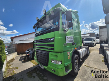 Тягач DAF XF 105 460