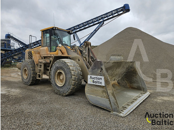 Колісний навантажувач VOLVO L180F