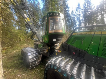 Харвестер JOHN DEERE