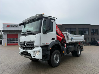 Вантажівка з маніпулятором MERCEDES-BENZ Arocs