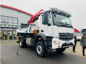 Самоскид вантажівка MERCEDES-BENZ Arocs