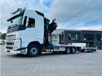Бортова вантажівка/ Платформа VOLVO FH 540