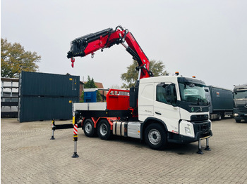 Бортова вантажівка/ Платформа VOLVO FMX 540