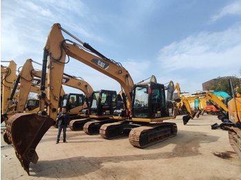 Гусеничний екскаватор CATERPILLAR 313D