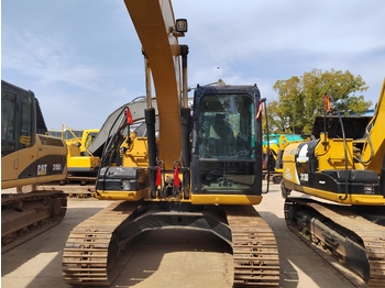 Гусеничний екскаватор CATERPILLAR 318D: фото 2