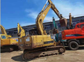 Екскаватор CATERPILLAR E120B