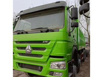 Самоскид вантажівка SINOTRUK HOWO