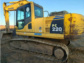 Гусеничний екскаватор KOMATSU PC220-8