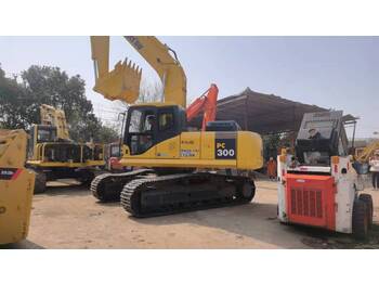 Гусеничний екскаватор KOMATSU PC300-7