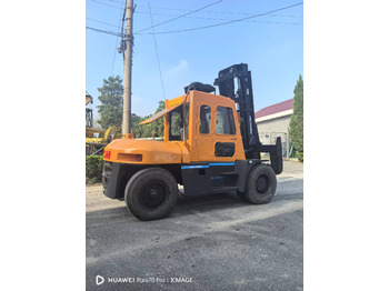 Дизельний навантажувач TCM FD100: фото 2 Дизельний навантажувач TCM FD100: фото 2