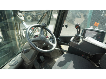 Будівельна техніка Hyster H16.00XM-12 WITH CONTAINER SYSTEM: фото 4 Будівельна техніка Hyster H16.00XM-12 WITH CONTAINER SYSTEM: фото 4