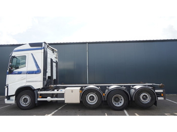 Контейнеровоз/ Змінний кузов вантажівка VOLVO FH 460