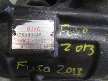 Двигун та запчастини в категорії Вантажівки MITSUBISHI FUSO / CANTER FUEL FILTER HOUSING MK666099: фото 2