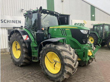 Трактор JOHN DEERE 6215R