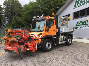 Комунальна/ Спеціальна техніка UNIMOG