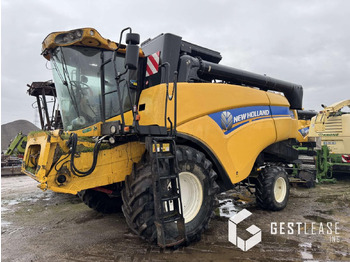 Зернозбиральний комбайн NEW HOLLAND CX series
