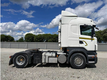 Вантажівка шасі SCANIA R