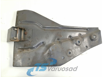 Універсальна частина в категорії Вантажівки Scania Mudguard bracket 1355075: фото 2