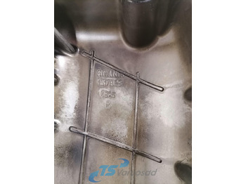 Головка блоку в категорії Вантажівки Scania Valve cover 1517928: фото 3