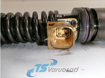Паливний насос в категорії Вантажівки Volvo Injector 20584347: фото 4