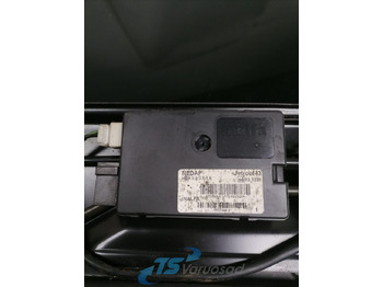 Універсальна частина в категорії Вантажівки Volvo Roof hatch 20379286: фото 4
