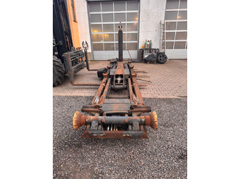 Гаковий мультиліфт вантажівка