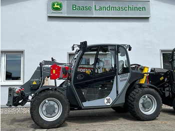 : фото в шапці сторінки